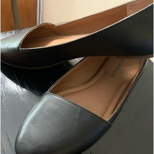 Lucky Brand Classic Black Leather Flats